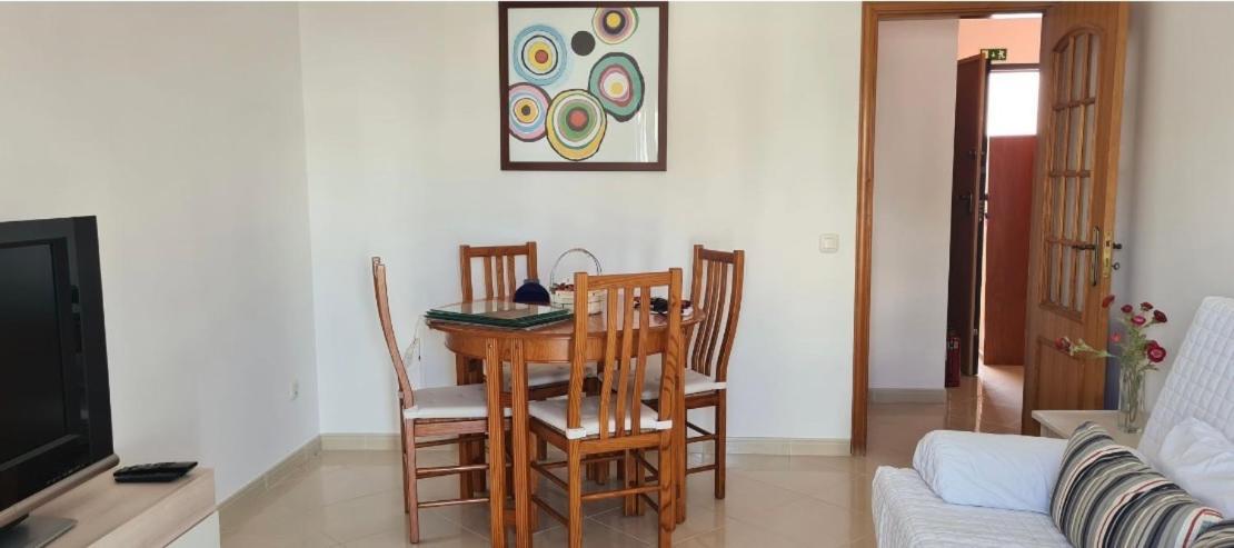 Quarteira Beach House Buitenkant foto